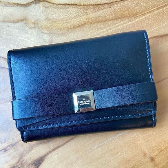 kate spade Handbags - Kate Spade Darla Montford Park Keyring Bow Front Smooth Leather Black Wallet